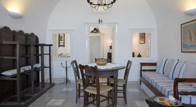 Люкс Cori Rigas Suites