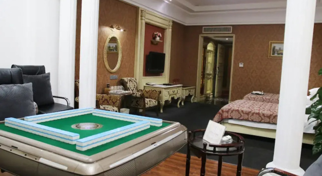 Номер Comfort Homeland International Hotel