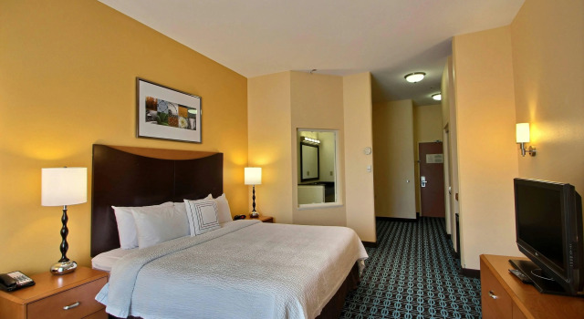 Fairfield Inn & Suites by Marriott Milwaukee Airport