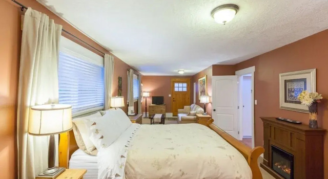 Creekside B & B, Prenota Hotel Ladysmith 