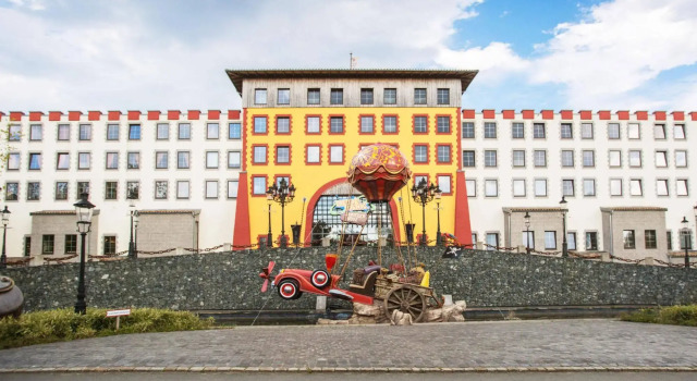 Heide Park Abenteuerhotel, Забронировать Отель Зольтау Люнебургская пустошь