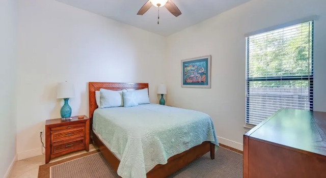 Chic Naples Retreat w/ Private Heated Pool & Lanai, Book Feriehus North Naples Florida