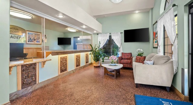 Howard Johnson by Wyndham Pasadena