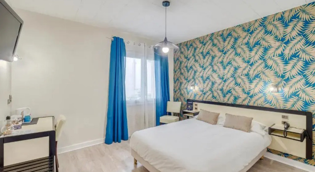 Двухместный номер Standard Contact Hôtel Des Deux Moulins Limoges, Proche de la gare