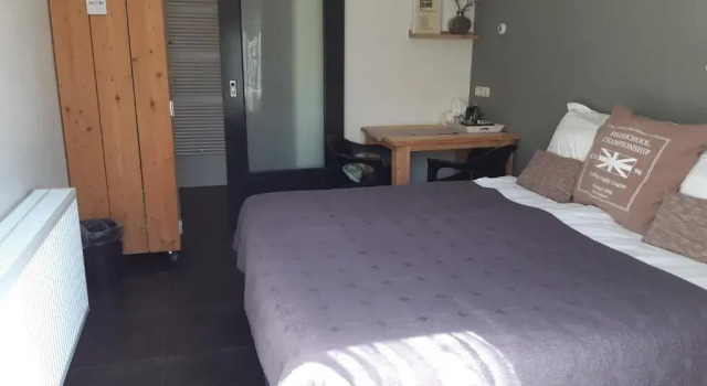 Bed & Breakfast De Schans, Забронировать Отель Отели Норда 3 звезды, 3*