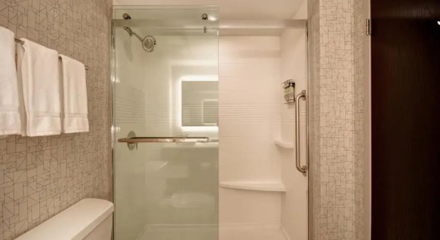 Номер Standard с красивым видом из окна Holiday Inn Express & Suites Allentown-Dorney Park Area by IHG