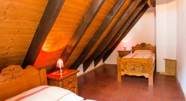 Holiday Apartment With 2 Bedrooms