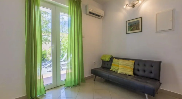 Apartment Jadranovo III, Забронировать Апартаменты/квартира Ядраново Приморско-Горанская жупания