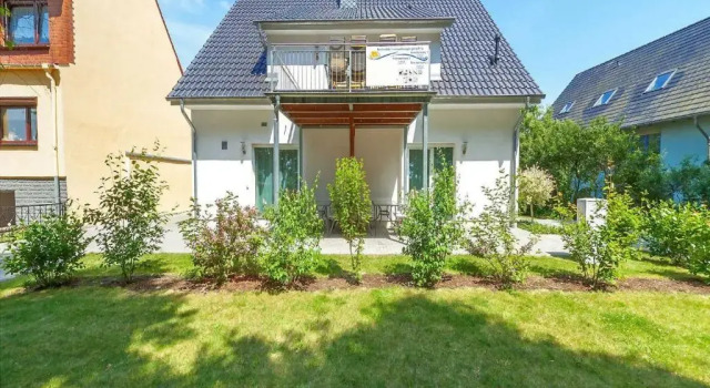 Haus Werder Wohnung 3 mit Kamin, Book Hotel Zinnowitz Usedom