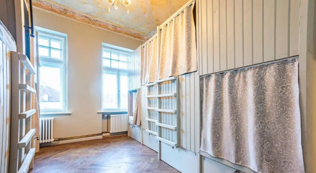 Кровать в общем номере Dome Pearl Hostel