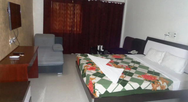 Hotel R. K. Palace, Rezervovat Hotel Bódhgaja Bihar