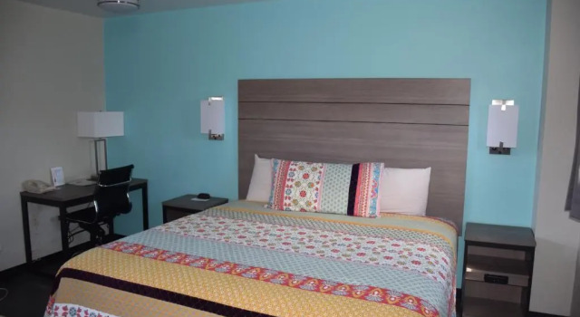 White Rose Motel - Hershey