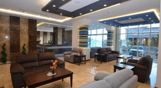 Bayat Suites, Забронировать Отель Отели Мухейил с парковкой, Парковка