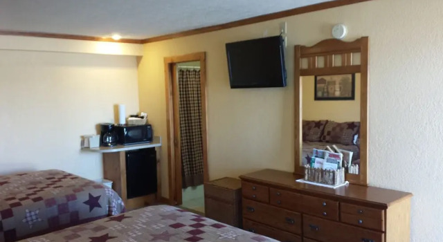 Четырёхместный номер Standard The Garrett Inn