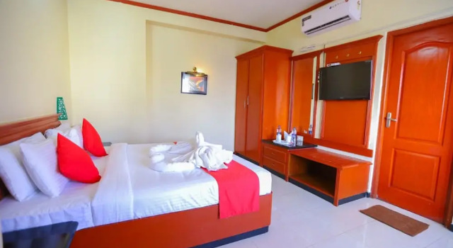 Номер Deluxe KVR Hotels