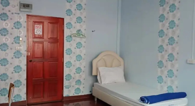 Трёхместный номер Standard Room For You