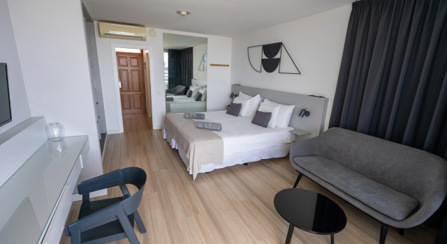 Coral Suites & Spa