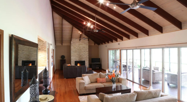 Lake Weyba Cottages Noosa, Book Hotel SPA-hoteller i Noosa, SPA