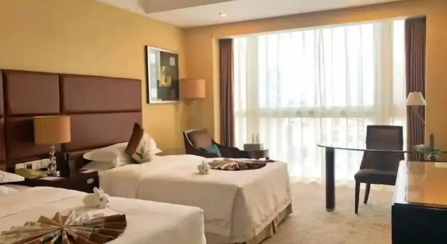Номер Deluxe Shenzhen Century Kingdom Hotel