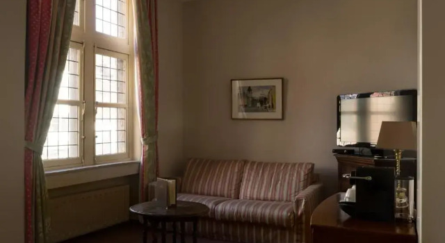 Двухместный номер Deluxe Hotel Duc De Bourgogne