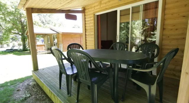 Comfortable Chalet Located Among Vineyards in the Dordogne, Réserver Chalet Saint-André-et-Appelles 