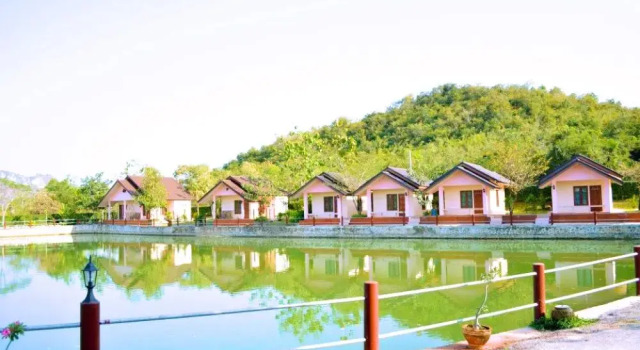 Stella Resort & Restaurant, Забронировать Курортный отель Ратбури Ratchaburi Province