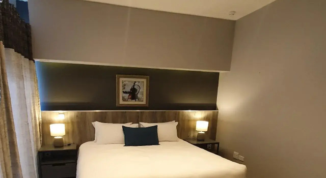 G-Lodge, Boek Hotel  