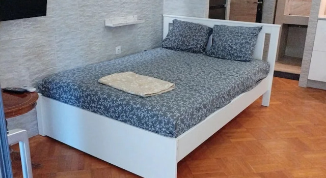 Апартаменты с 3 комнатами с балконом Seafront Apartment With Sea View Yr11