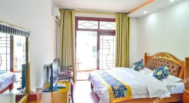 Qifenglou Holiday Manor, Prenota Hotel Hotel a Sichuan con parcheggio, Parcheggio
