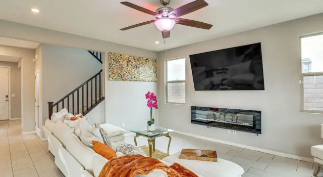 Коттедж 11 Mi to the Strip: Quiet Home in North Las Vegas