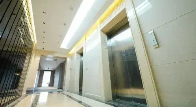 Aifeel Hotel (Beijing Xiaomi Technology Park Xierqi Subway Station), Book Hotel Hoteller i Beijing Province med parkering, Parkering