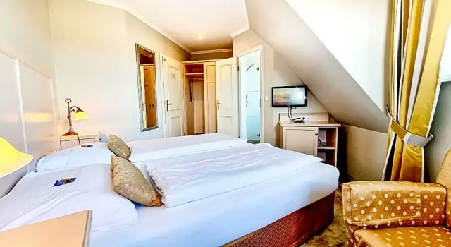 Hotel Haus Hanseat, Забронировать Отель Отели Зильт-Ост 3 звезды, 3*