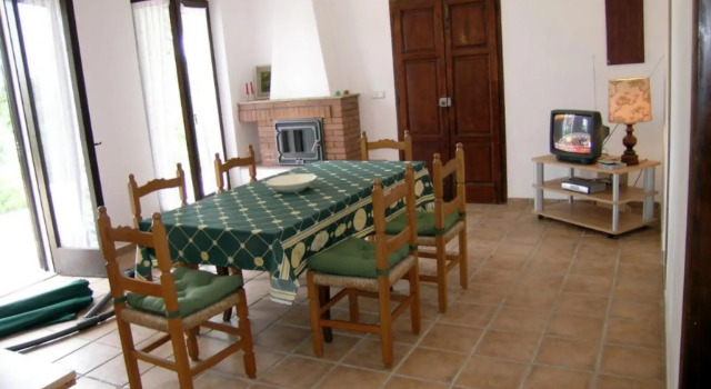 Single Family Villa, 6 people, 3 bedrooms, 1 bathroom, 600 mt to the beach-VILLA LIDO, Book Hotel Capoliveri Elba