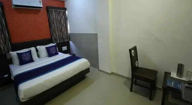 Aeon Hotel, Réserver Hôtel Himatnagar 