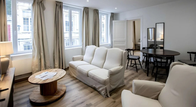 Au Premier Etage Chez Maurice Calme et Cosy, Varaa Huoneisto Arras 