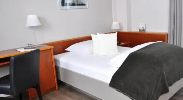 Romantik Hotel Schmiedegasthaus Gehrke, Забронировать Отель Бад-Нендорф Schaumburg Land
