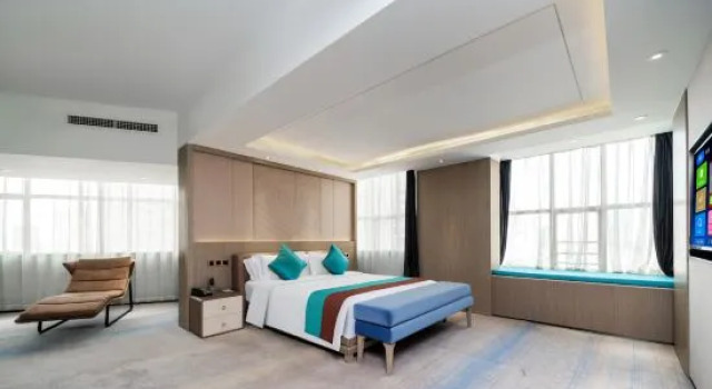Люкс Executive New Beacon International Hotel