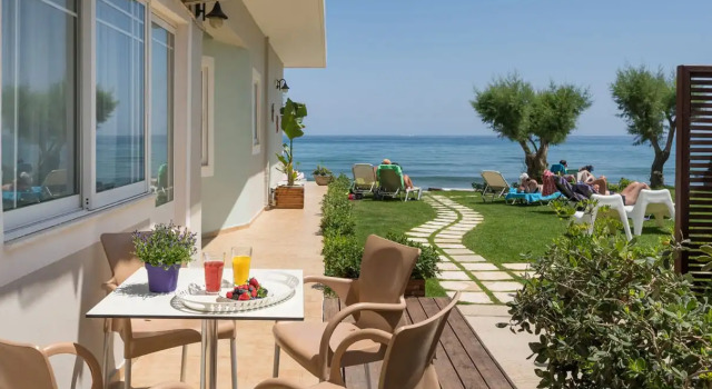 Апартаменты Superior с 2 комнатами с частичным видом на море Hermes Beach Front