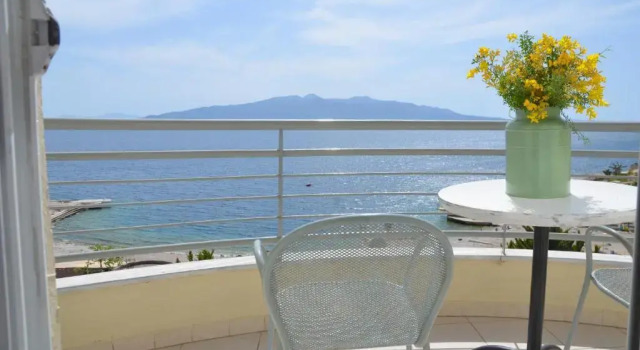 Трёхместный номер Standard с видом на море Epirus Hotel