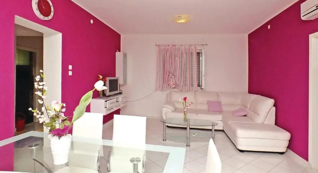 Villa Bellava, Rezerwuj Willa Hotele w Split-Dalmatia County z parkingiem, Parking