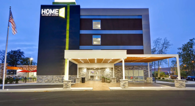 Номер Standard Home2 Suites By Hilton Maumee Toledo