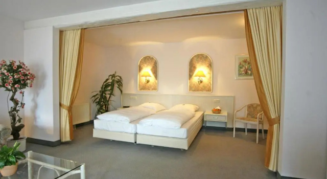 Люкс Arvena Reichsstadt Hotel