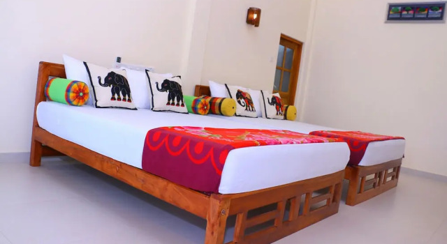 Четырёхместный номер Deluxe с балконом и с видом на сад Nature Resort - Yala Safari Village