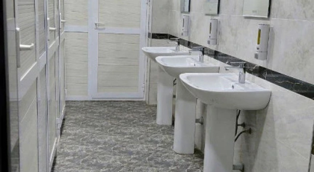 Standard Kolmen hengen huone ADRAS Hostel