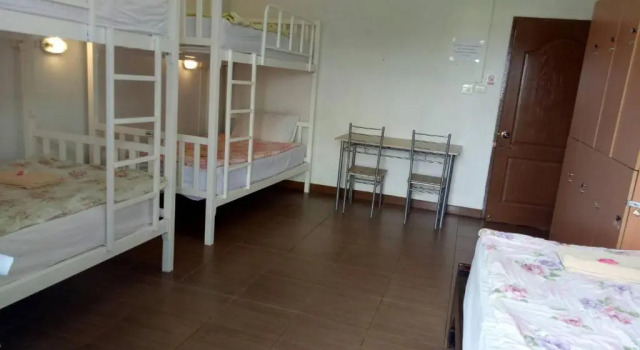 Кровать в общем номере (мужской номер) TT Hostel Chiangrai