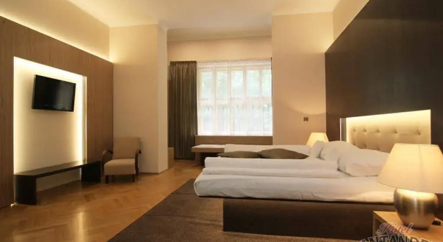 Hotel Santander, Забронировать Отель Отели Брно 3 звезды, 3*