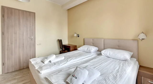 Dom & House - Apartments Nautilus, Varaa Huoneisto Hotellit Pommeri pysäköinnillä, Pysäköinti