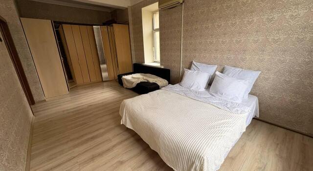 Moment House on Kutuzovsky Avenue 23k1, Book Apartment Moscow Russia