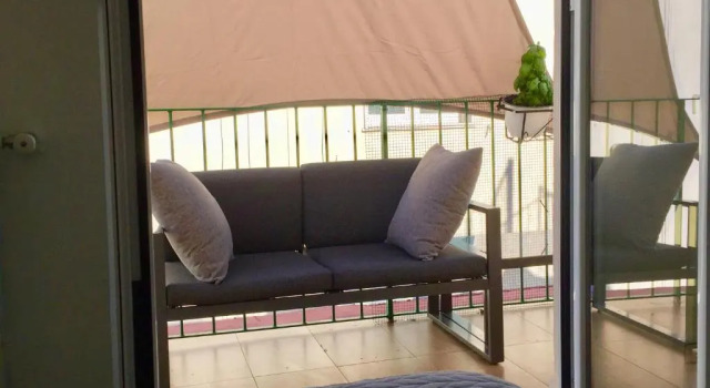 Toledo Penthouse, Забронировать Отель Отели Неаполя с парковкой, рядом с Кафедральный собор Неаполя, Парковка