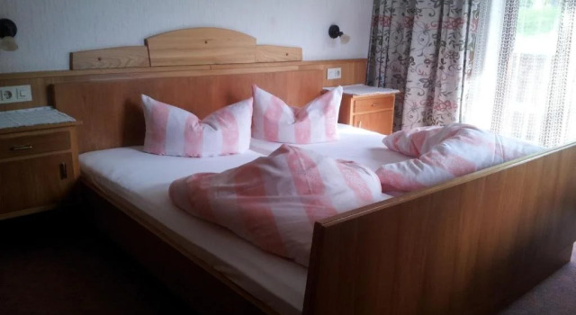 Gästepension Wiesenheim, Забронировать Отель Заутенс Эцталь